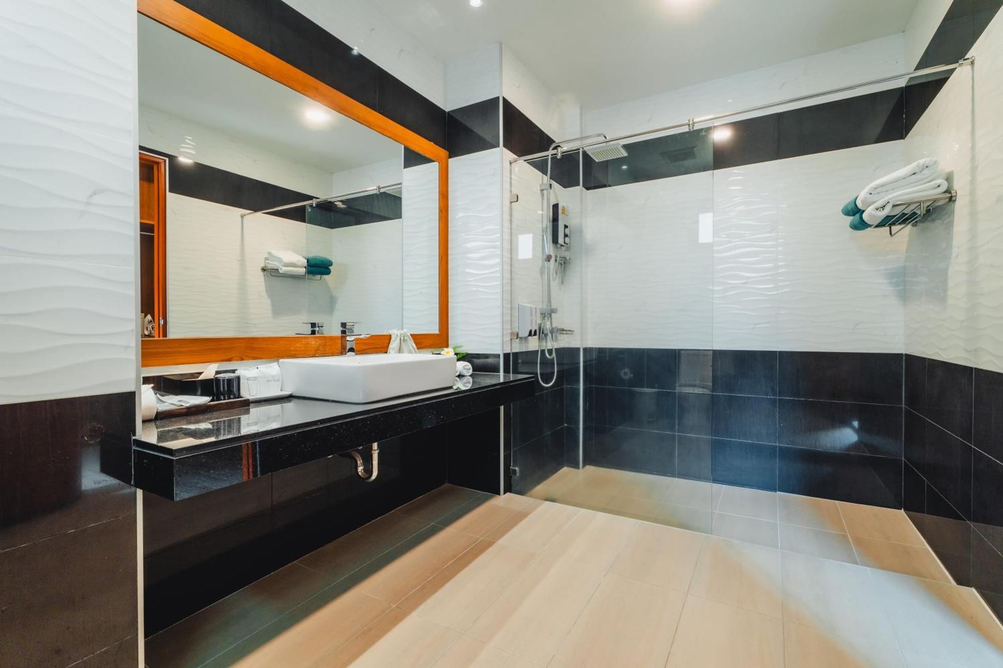 Bangtao Boutique Villa Παραλία Μπανγκ Ταο Εξωτερικό φωτογραφία